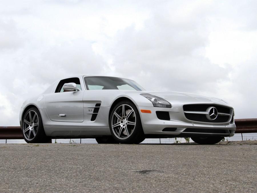  Mercedes-Benz SLS AMG 2010 года  (US) (фото 34 из 43)